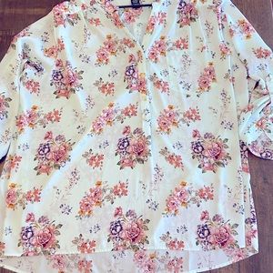 3/4 sleeve floral blouse